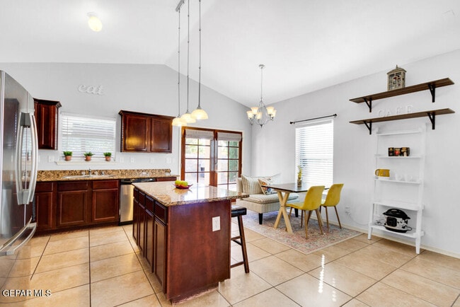 Building Photo - 3220 Scarlet Point Dr