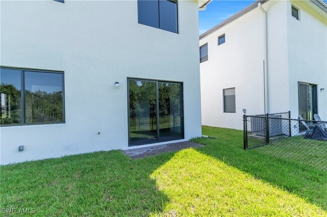 Building Photo - 5832 Agostino Way