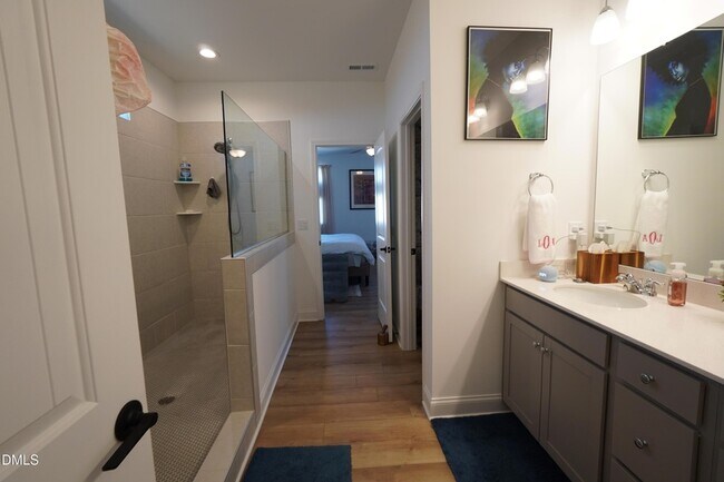 Building Photo - 108 Providence Crk Dr