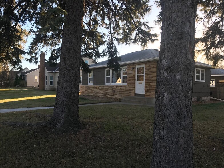 front of home from street - 6400 1st Ave S