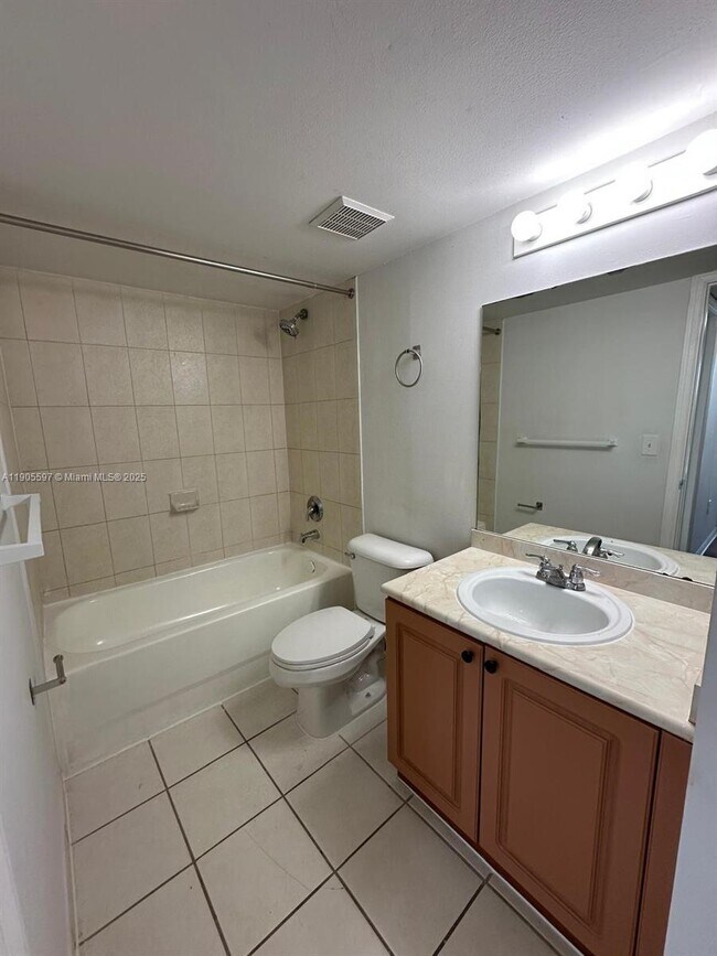 Building Photo - 17602 NW 25th Ave