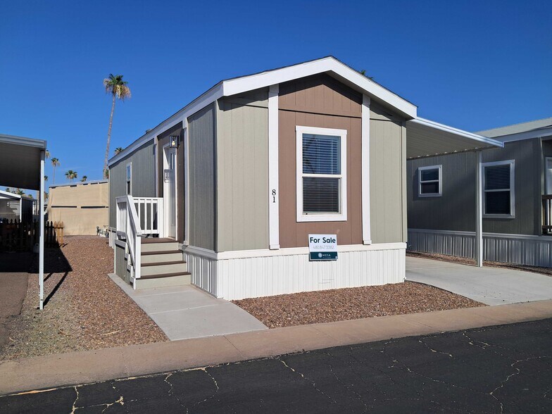 Building Photo - 2701 E Allred Ave