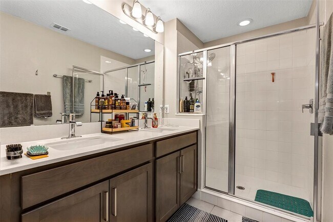 Building Photo - 1401 Captiva Cv
