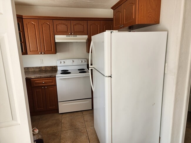 Building Photo - 8561 SW 109th Ave