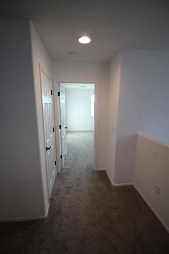 Building Photo - STUNNING 4-Bedroom + Den Home in Gladden Farms!!!!! SOLAR PANELS!!!