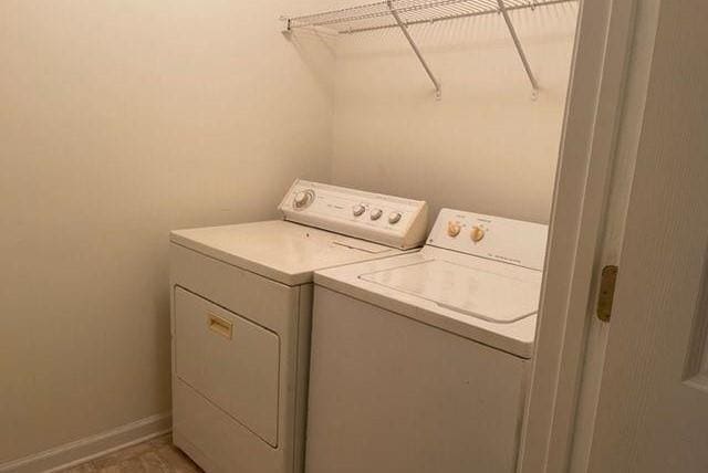 Building Photo - 3884 Dandridge Way NW