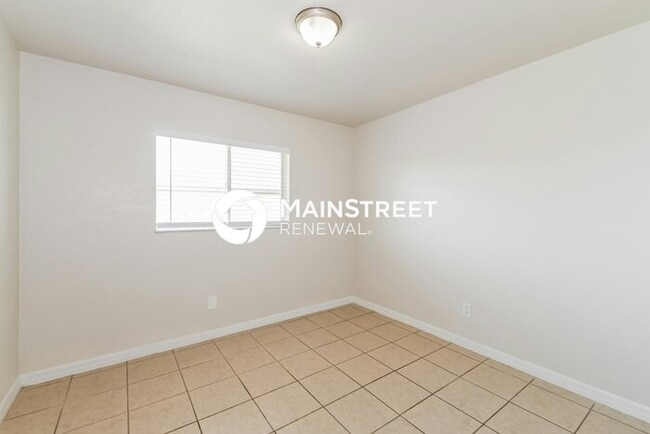Building Photo - 4 Bedroom Pet-Friendly Home in Cape Coral, FL with Main Street Renewal