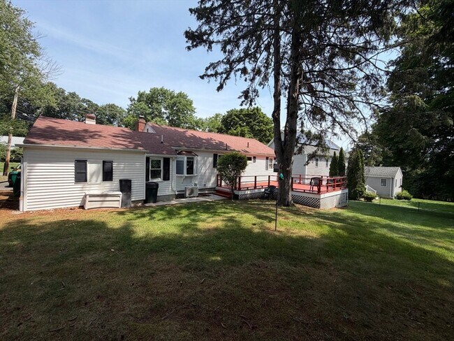 Building Photo - 36 Carroll Rd