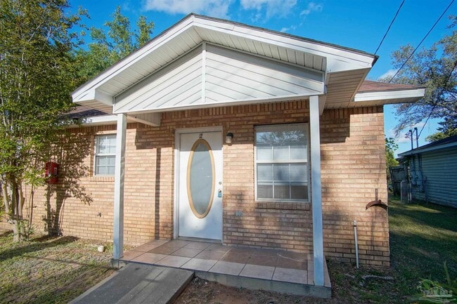 Building Photo - 7135 Pearson Rd