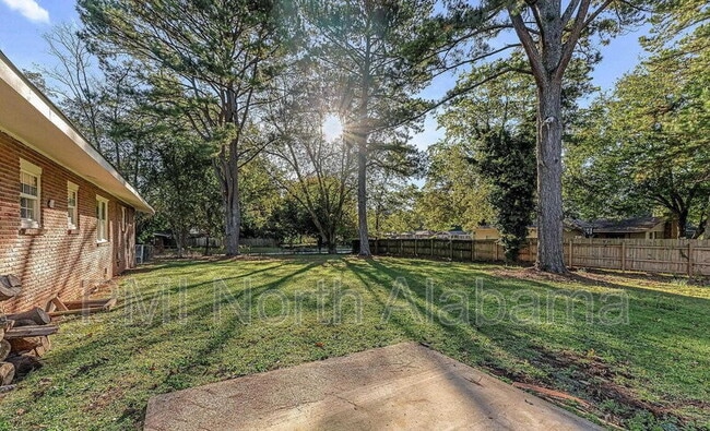 Building Photo - 3901 Vogel Dr NW