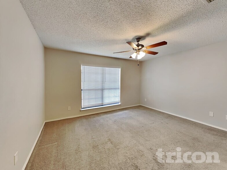 Building Photo - 4137 Stinwick Ln