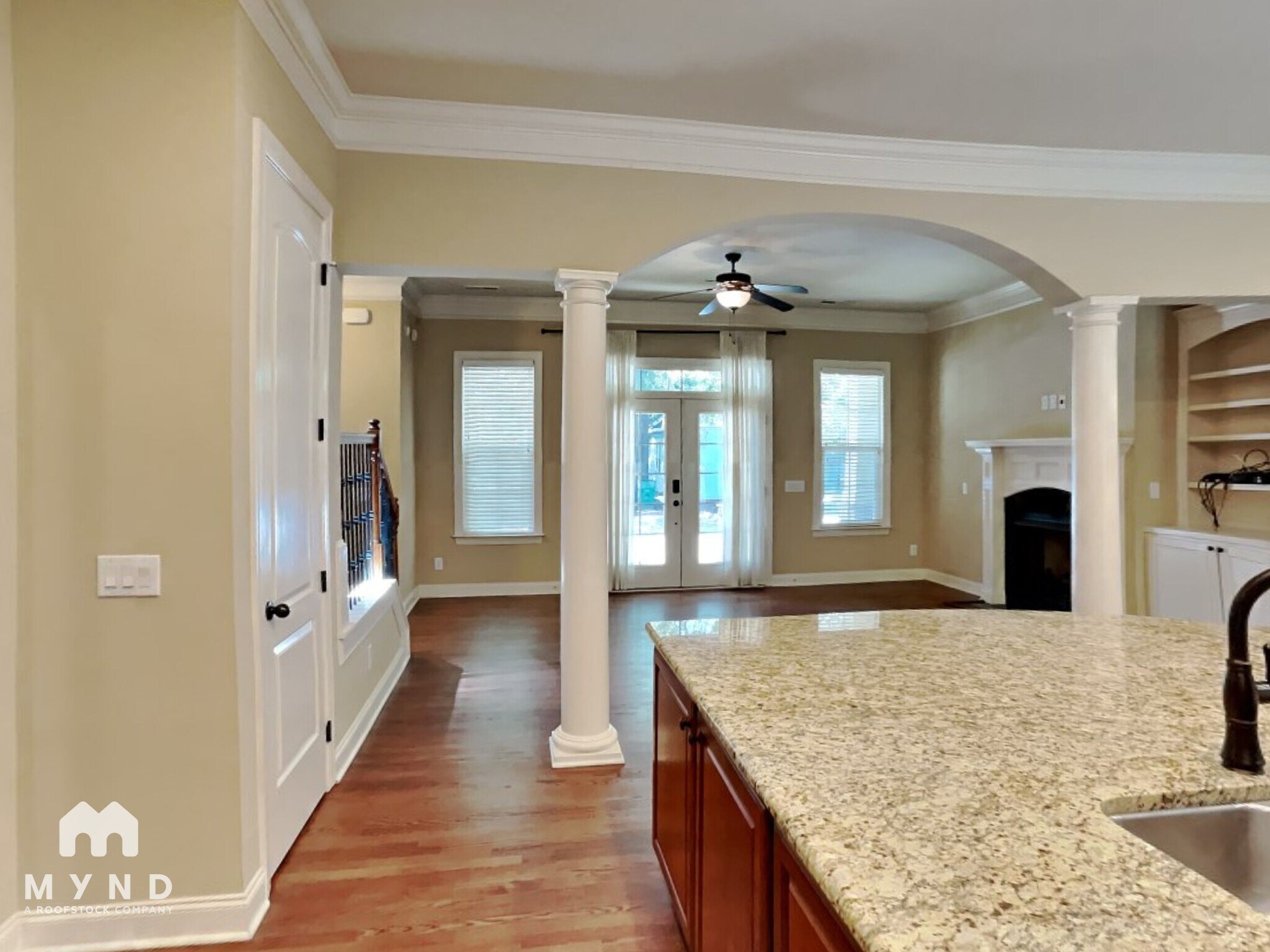 Building Photo - 807 Herrin Ave