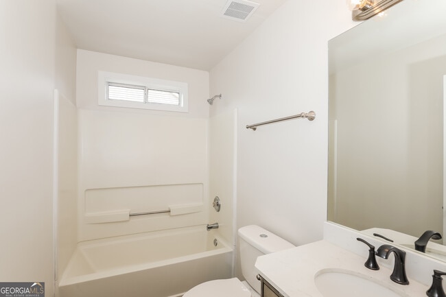 Building Photo - 7434 Chad's Cir