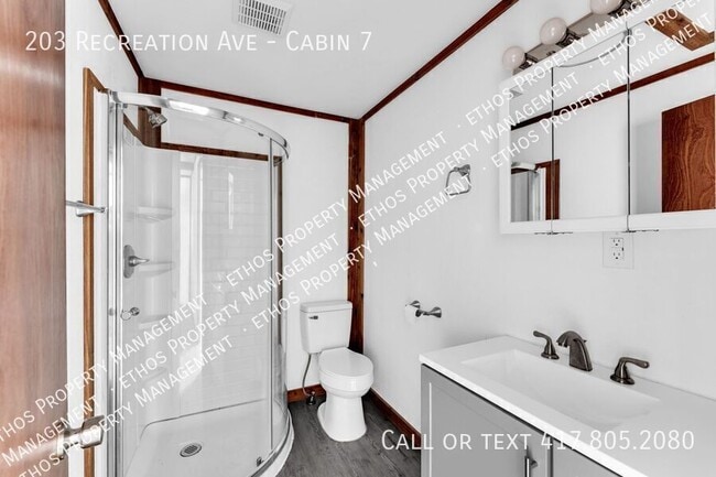 Building Photo - 203 Recreation Ave