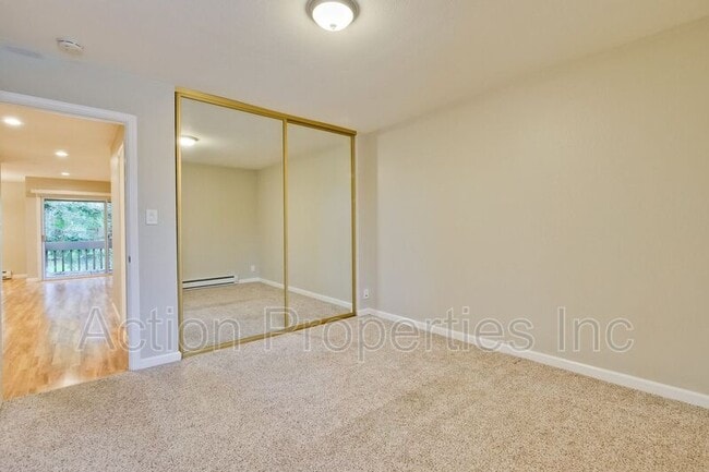 Building Photo - 505 Cypress Point Dr