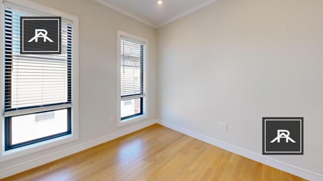 Building Photo - 4 bedroom in Allston MA 02134