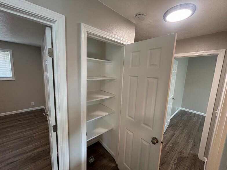 Pantry Closet - 730 12th Ave SE