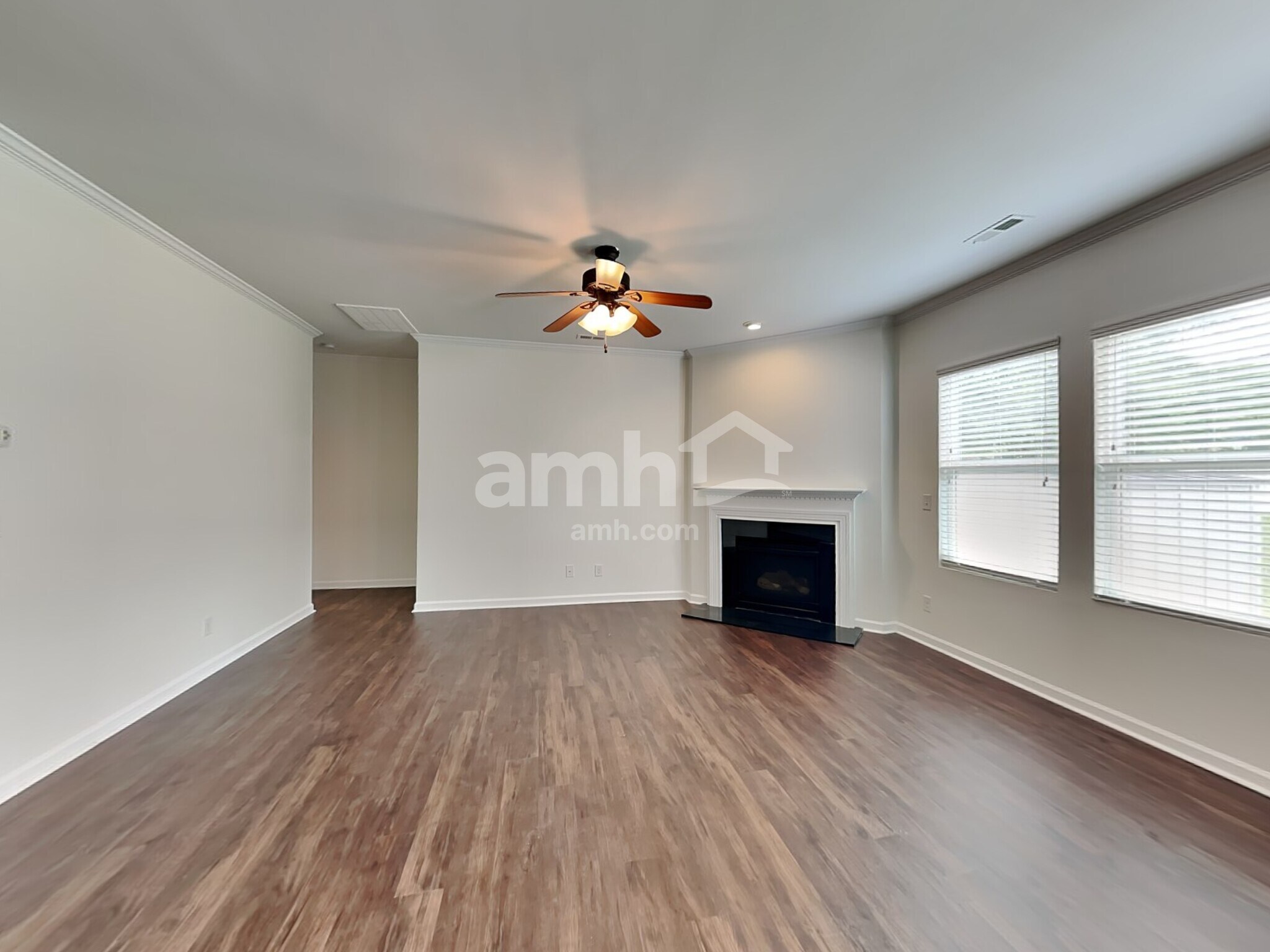 Building Photo - 9924 Paper Tree Rd