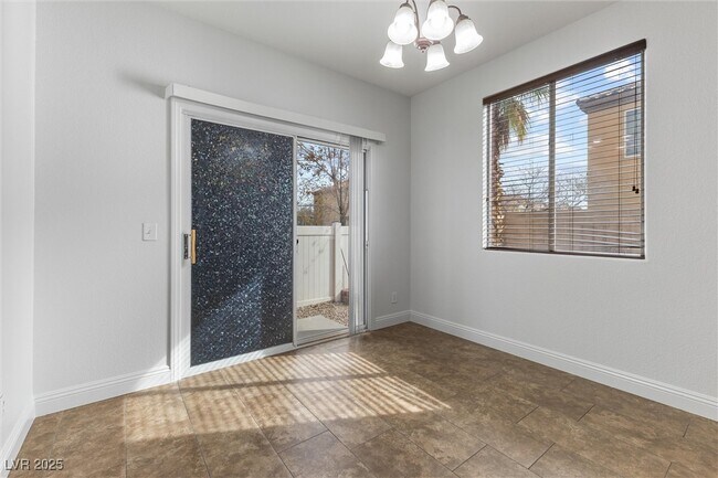 Building Photo - 8124 Lake Geneva Ct
