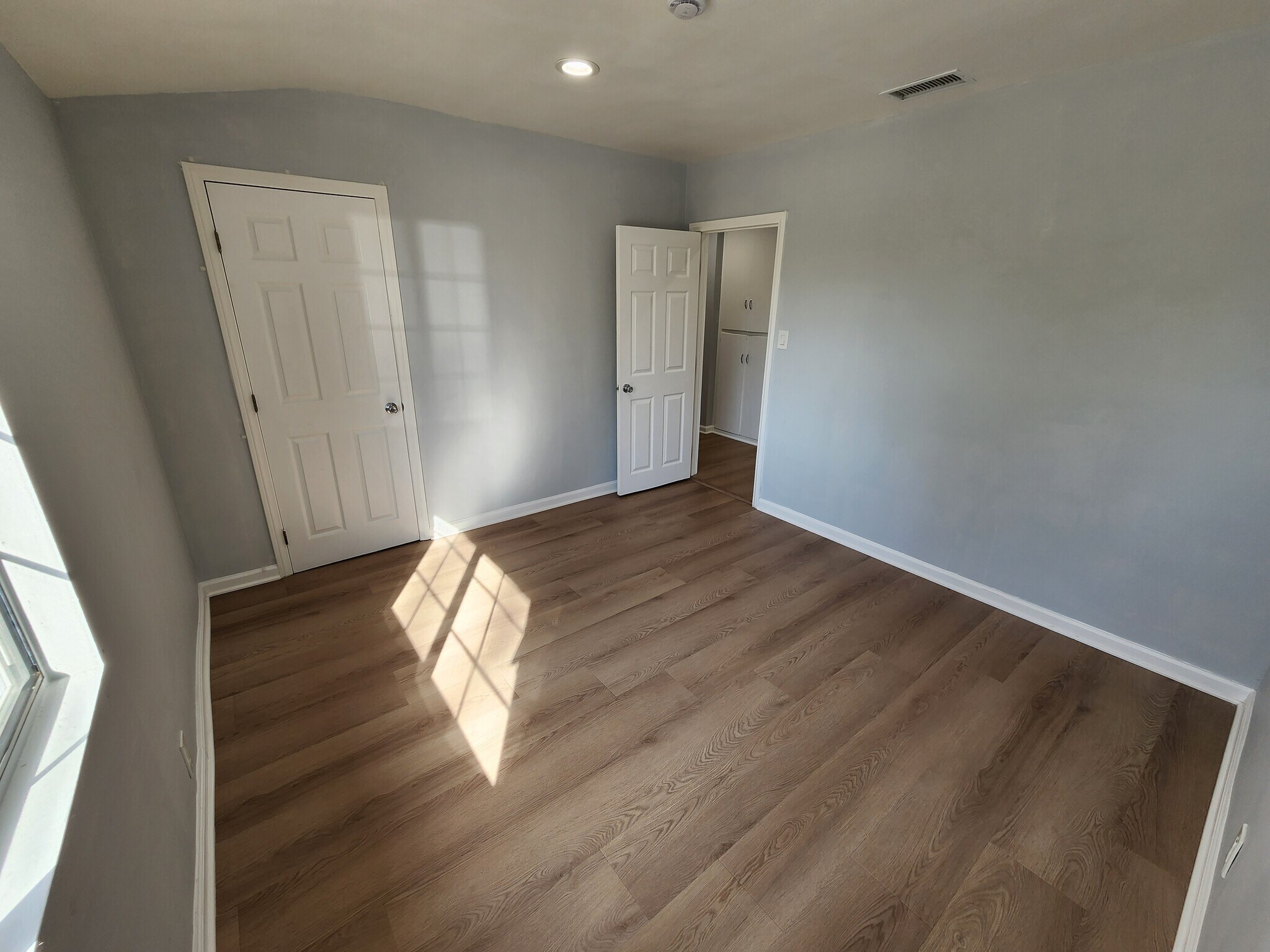 Building Photo - 12549 Barbara Ann St