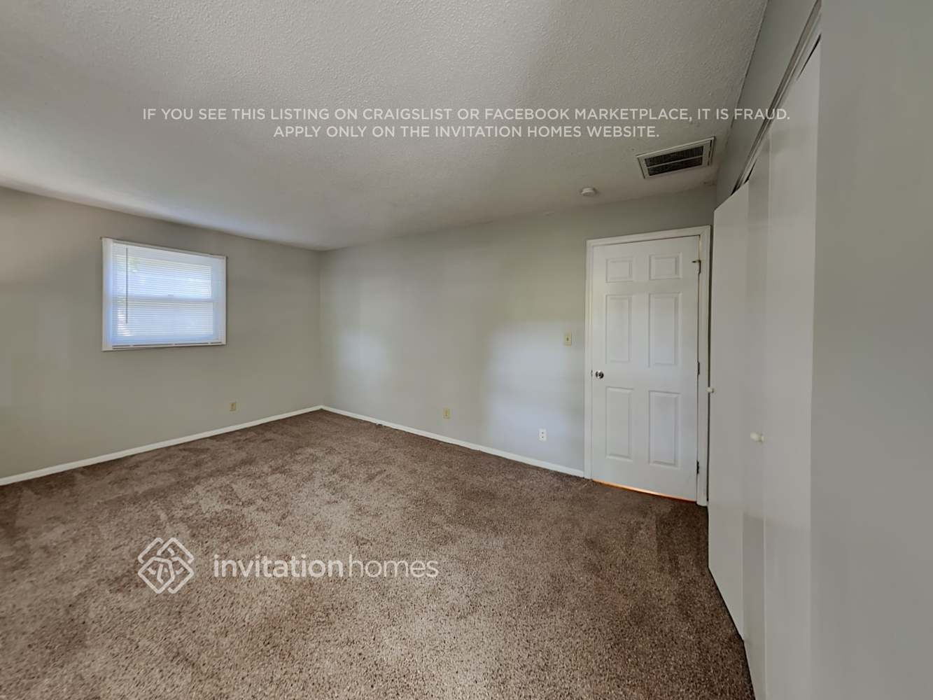 Building Photo - 400 N Sharon Amity Rd