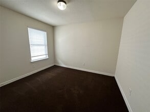 Building Photo - 19630 Summerlin Dr