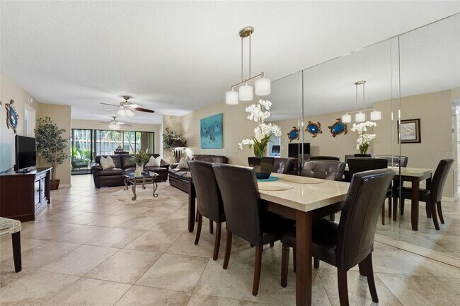 Building Photo - 5501 Ashton Way