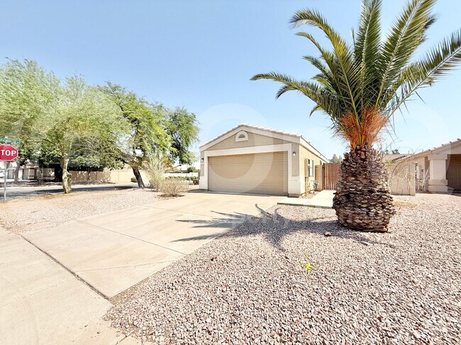 Building Photo - 1793 E Pinto Dr