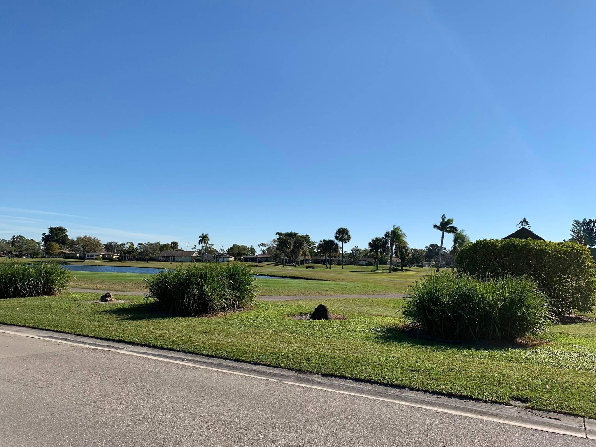 Building Photo - 3645 Boca Ciega Dr