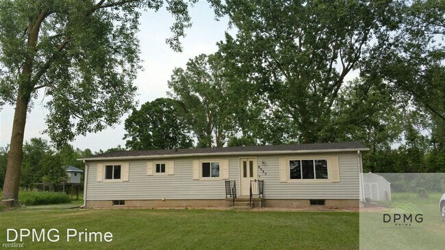 Primary Photo - 3 br, 2 bath House - 8085 Pettit Road