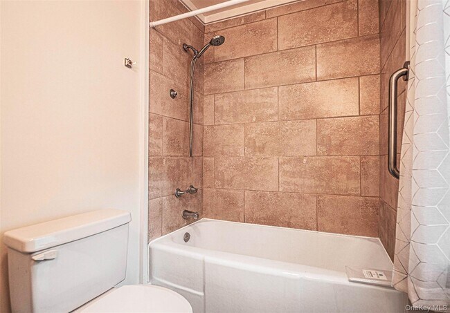 Building Photo - 14 Pulaski Hwy