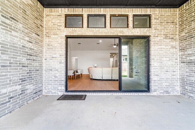 Building Photo - 20710 Via Giulia Ct