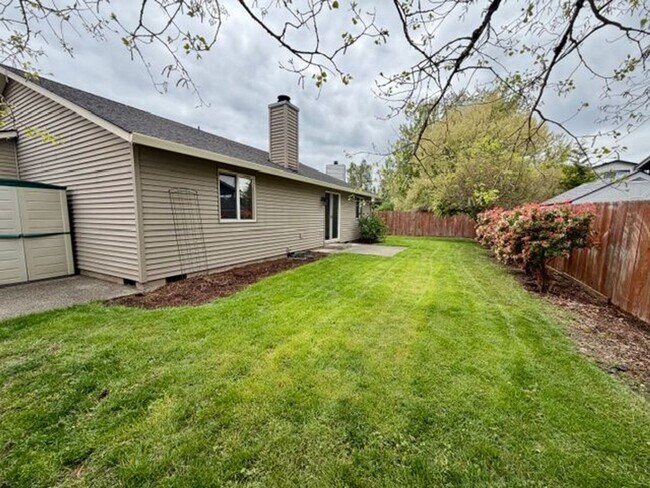 Building Photo - INQUIRE WITH IN FOR ANY MOVEIN SPECIALS Cute Ranch, Location Location in Prairie School district