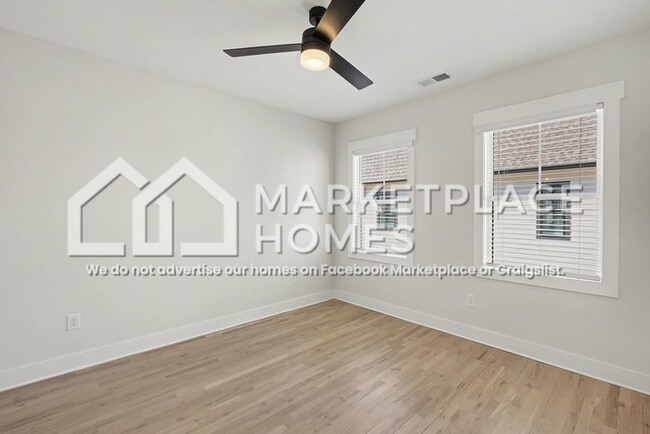 Building Photo - 972 Dozier Pl