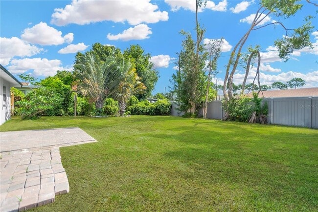 Building Photo - 617 Edenville Ave