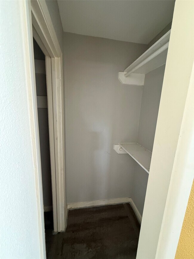 Building Photo - 1311 Malvern St