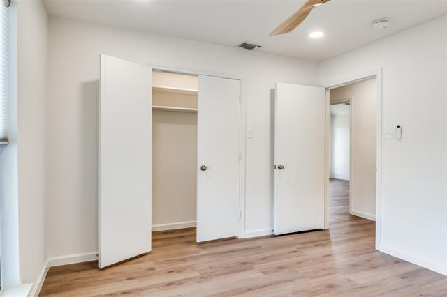 Building Photo - 302 Faircrest Dr