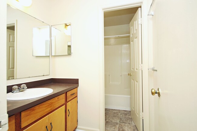 Building Photo - Student-Friendly Home, Minutes From The Da...