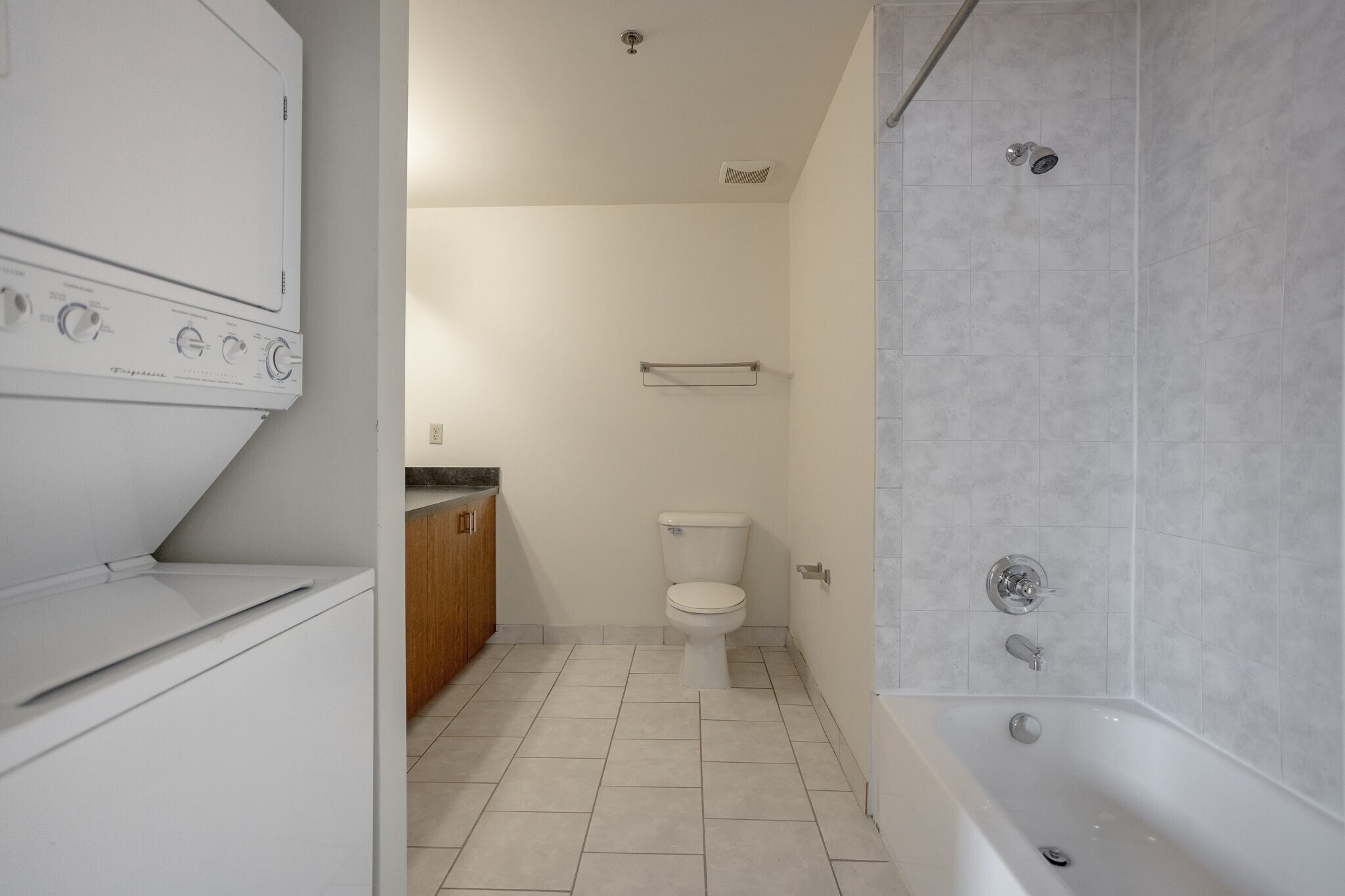 Building Photo - 6200 2nd Ave