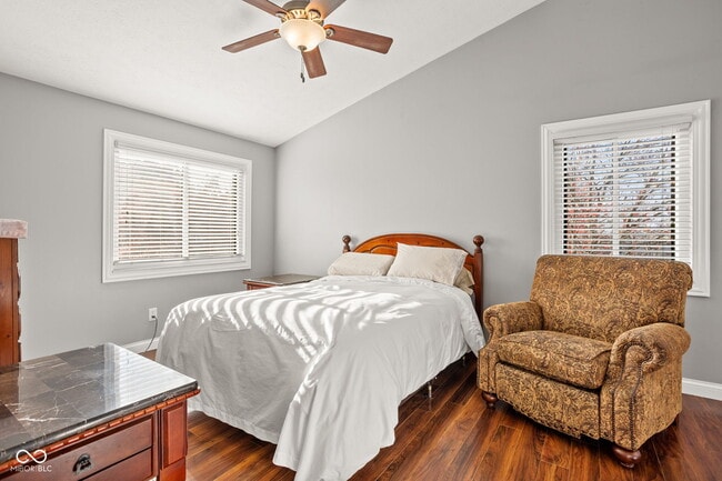 Building Photo - 4530 Village Ct