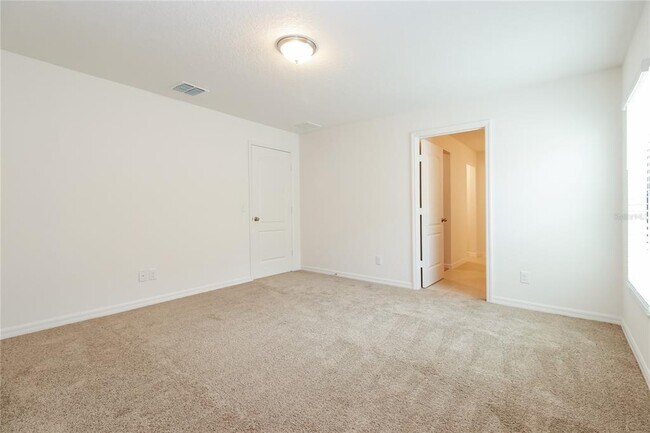 Building Photo - 2215 Caspian Dr