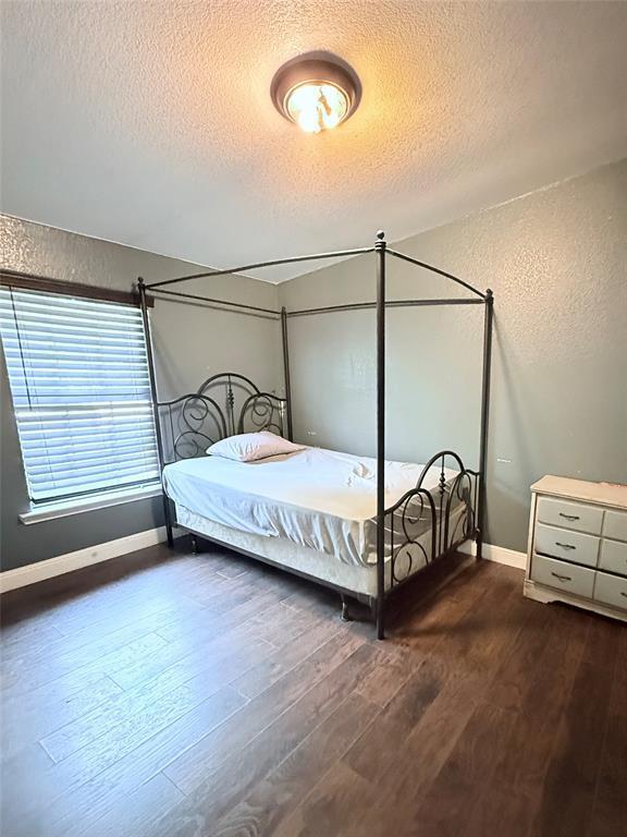 Building Photo - 11809 Garden Gate Dr