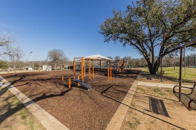 Building Photo - 1212 N Main St