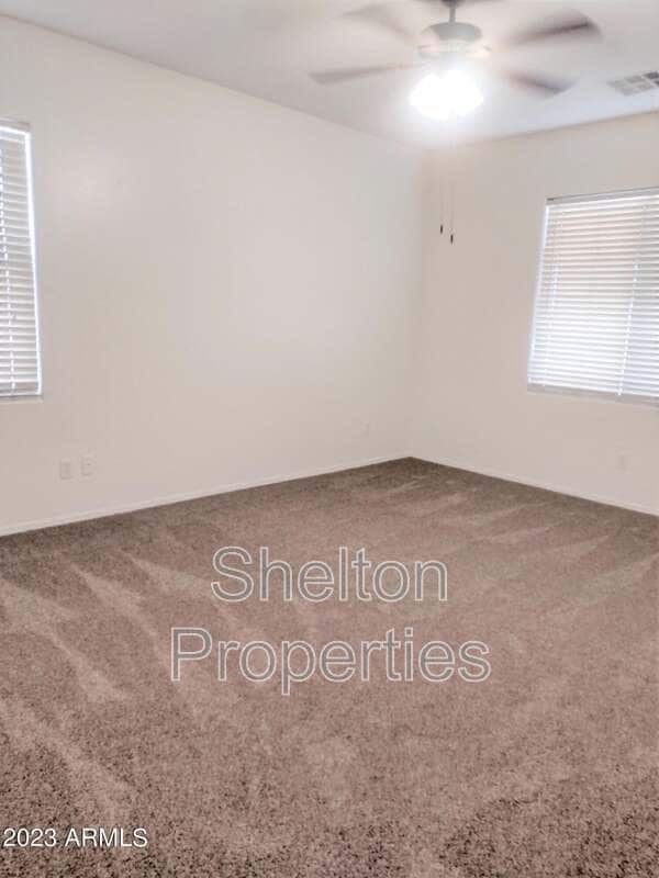 Building Photo - 2047 S Starling Dr