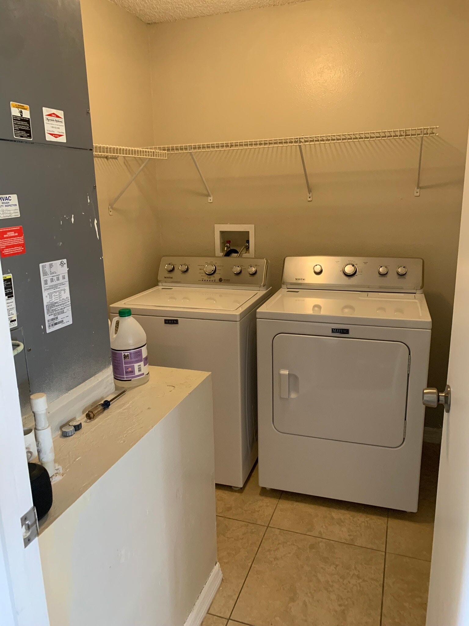 Laundry Room - 422 Fairfield Dr