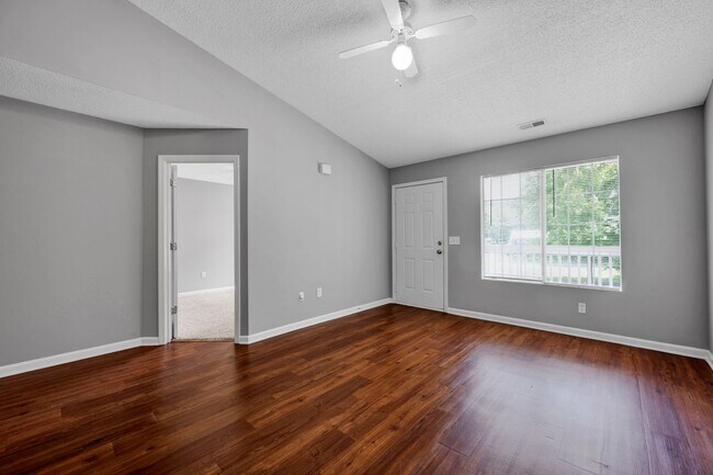 Building Photo - 2br 2ba apartment, China Grove NC - $1095....
