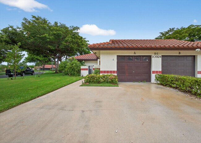 Building Photo - 10924 Roebelini Palm Ct