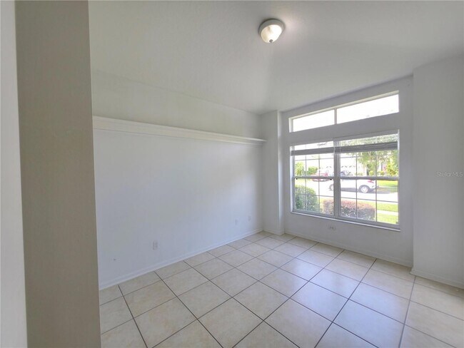 Building Photo - 1527 Derby Glen Dr