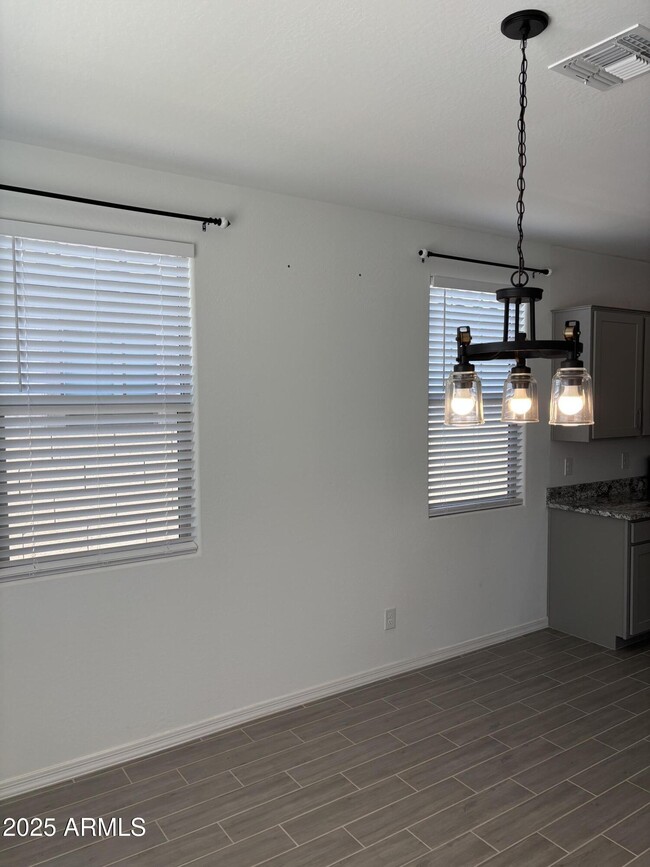 Building Photo - 22887 E Bonanza Way