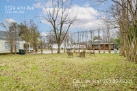 Building Photo - 1524 4th Ave